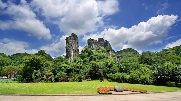 seven star park in guilin